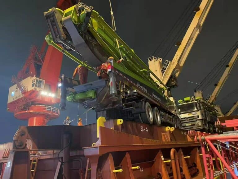 Break Bulk Shipping from China to Saudi Arabia-Pump Truck Transport