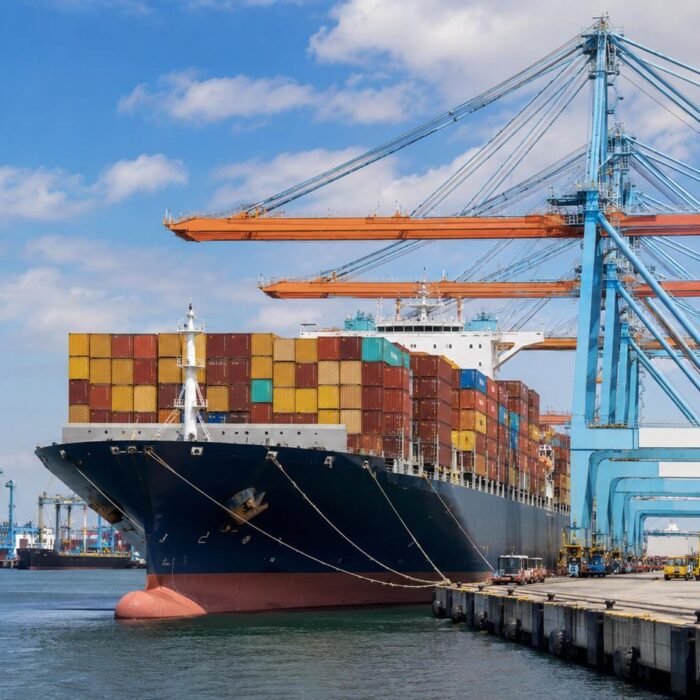 Transporte marítimo de contêineres da China para a Bélgica no porto