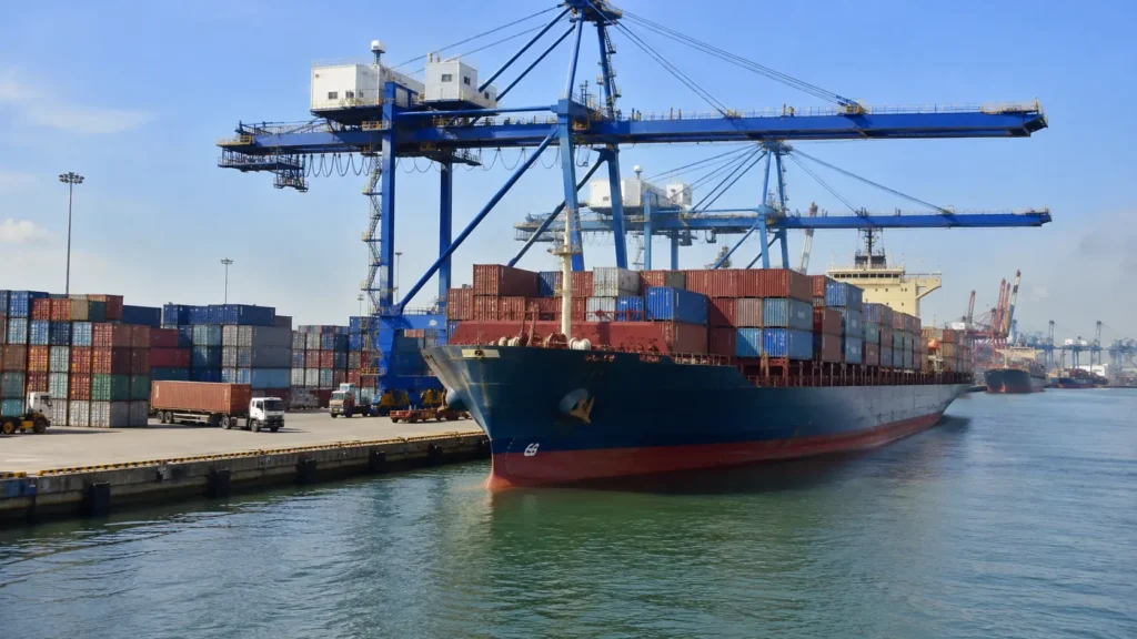 Sea freight container shipping from China to Bangladesh
